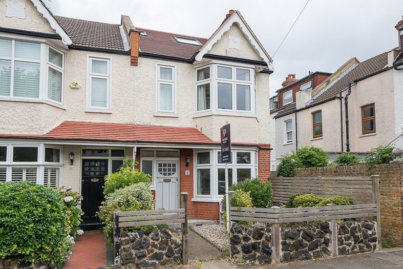 3 bedroom End of terrace house Sold