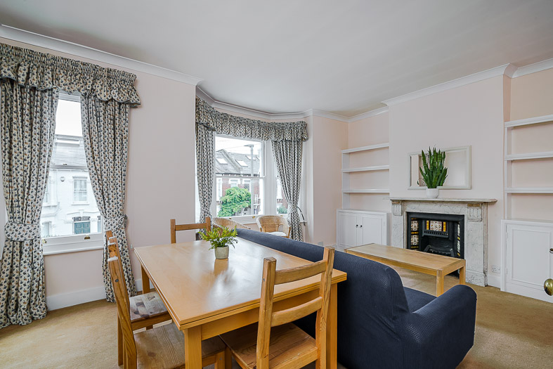 1 bedroom Bungalow To Let