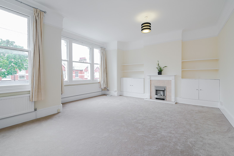 2 bedroom Bungalow To Let