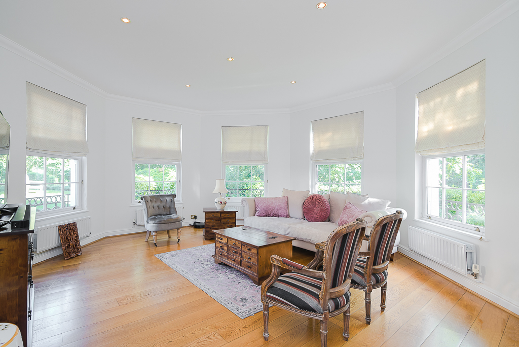 2 bedroom Bungalow To Let