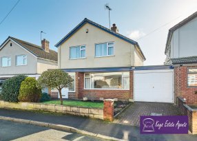 3 bedroom Detached house SSTC