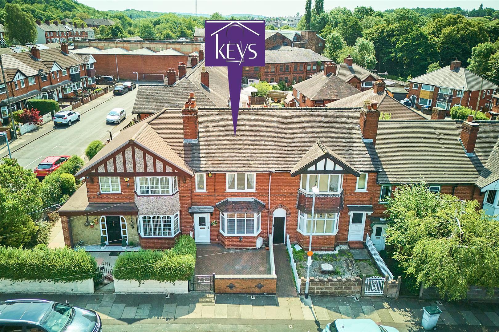 2 bedroom Town house SSTC
