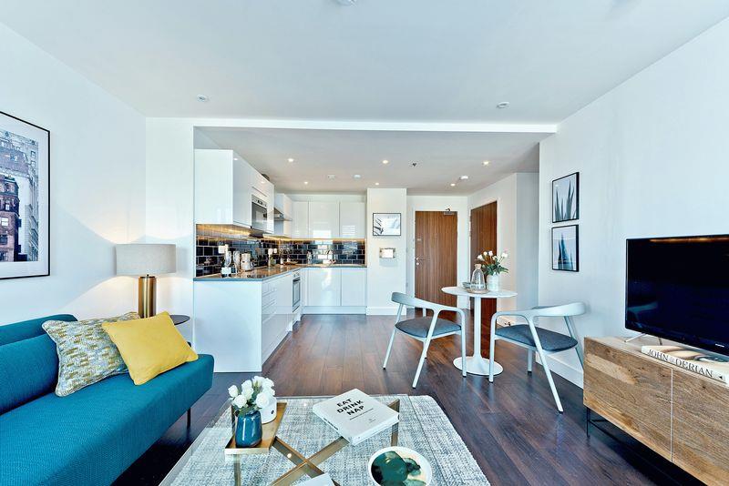 2 bedroom Flat Let Agreed