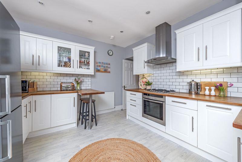4 bedroom Maisonette Sold