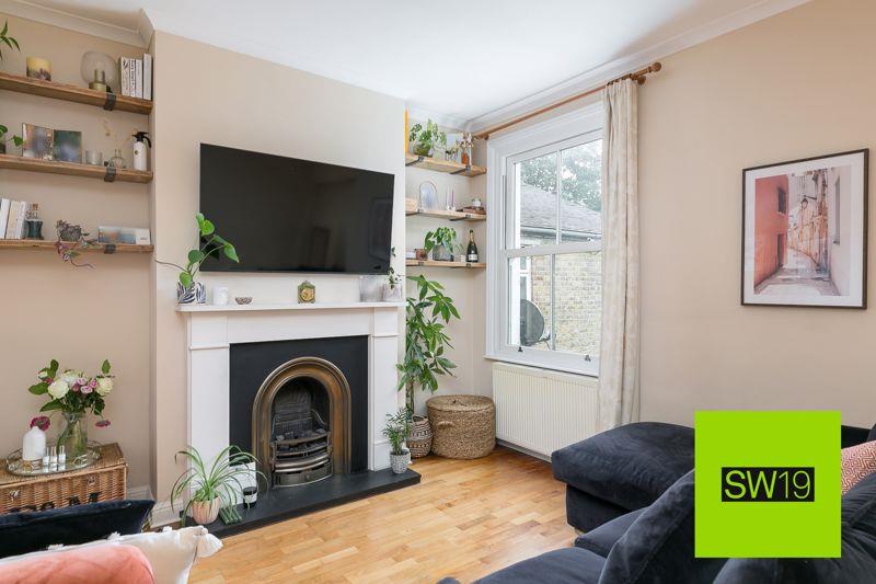 2 bedroom Maisonette Sold