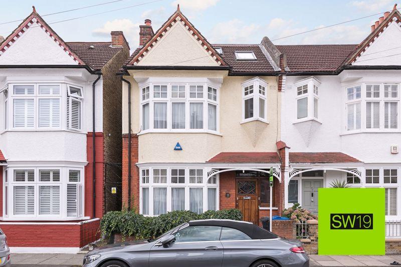 4 bedroom Semi-detached house Sold