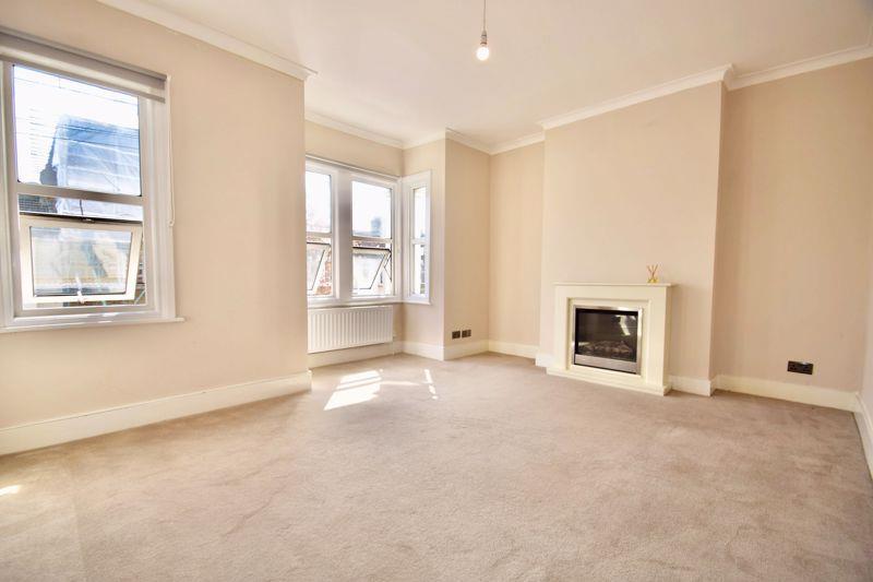 1 bedroom Flat Let Agreed