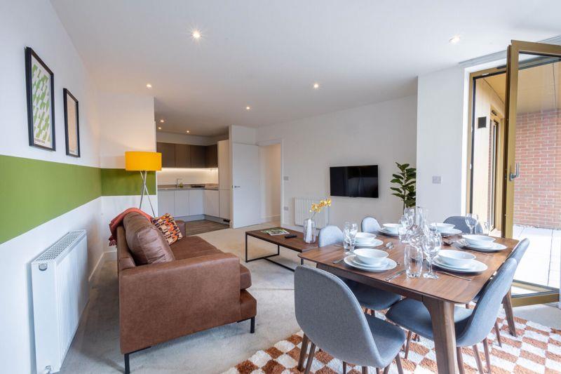 2 bedroom Flat Let Agreed