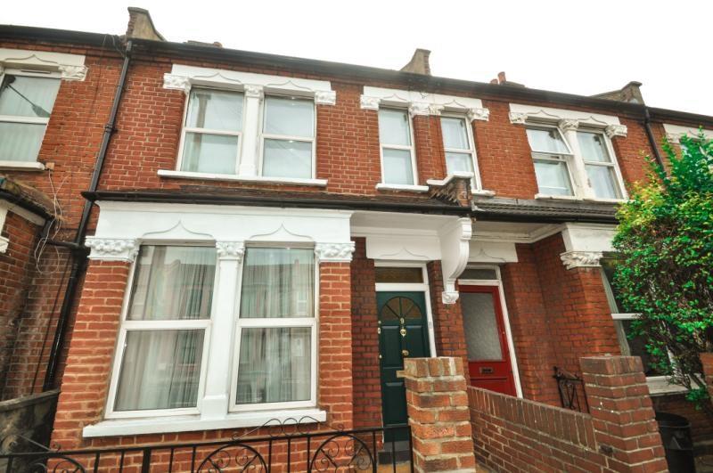 2 bedroom  Let Agreed