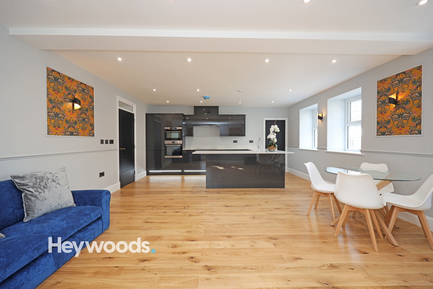 2 bedroom Apartment Under Offer