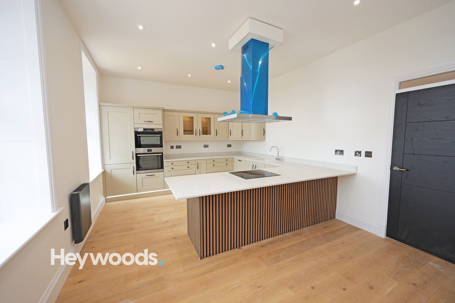 2 bedroom Apartment Under Offer