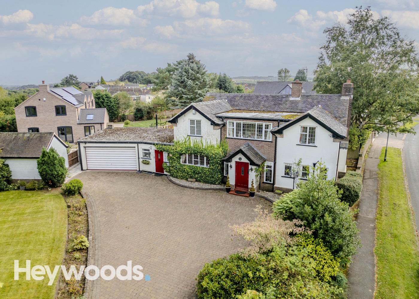4 bedroom Cottage Under Offer