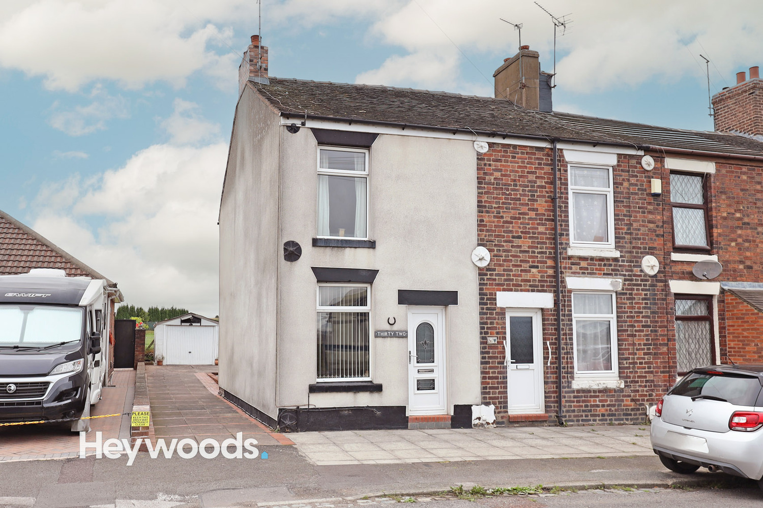2 bedroom Terraced House Sold