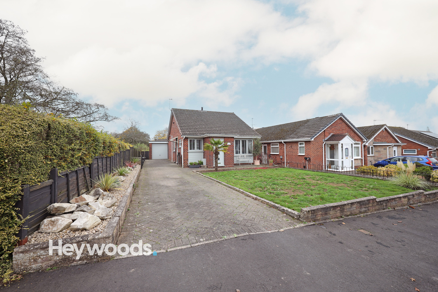 2 bedroom Detached bungalow Under Offer