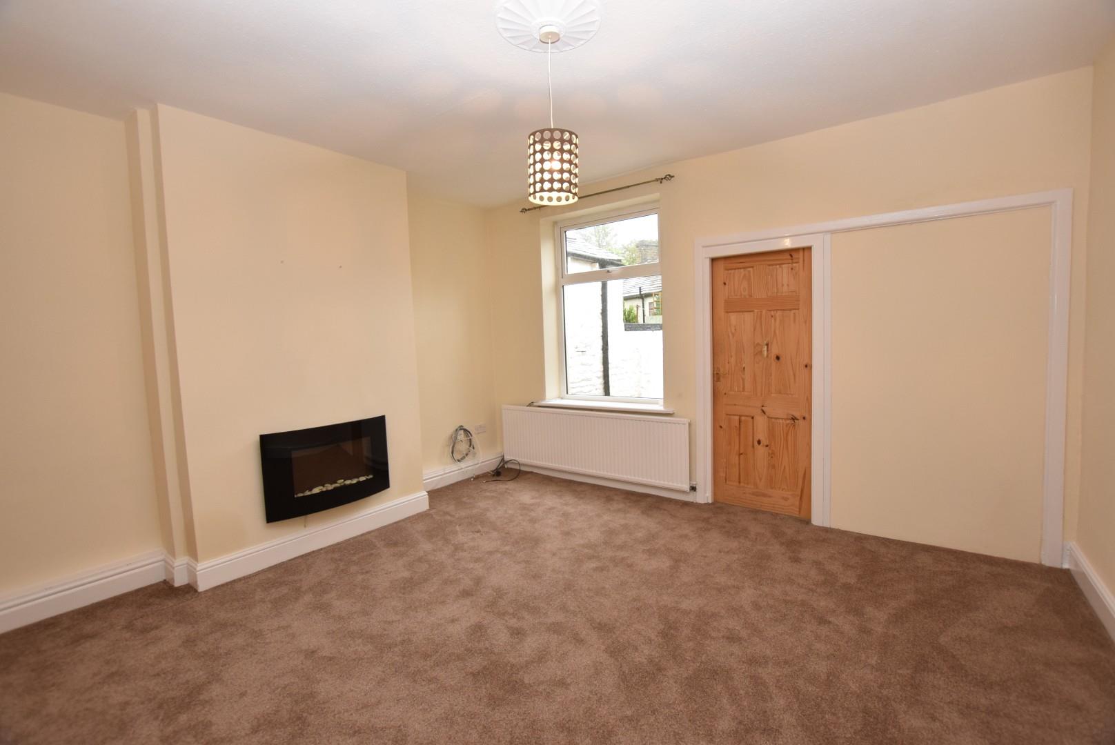 3 bedroom Terraced SSTC