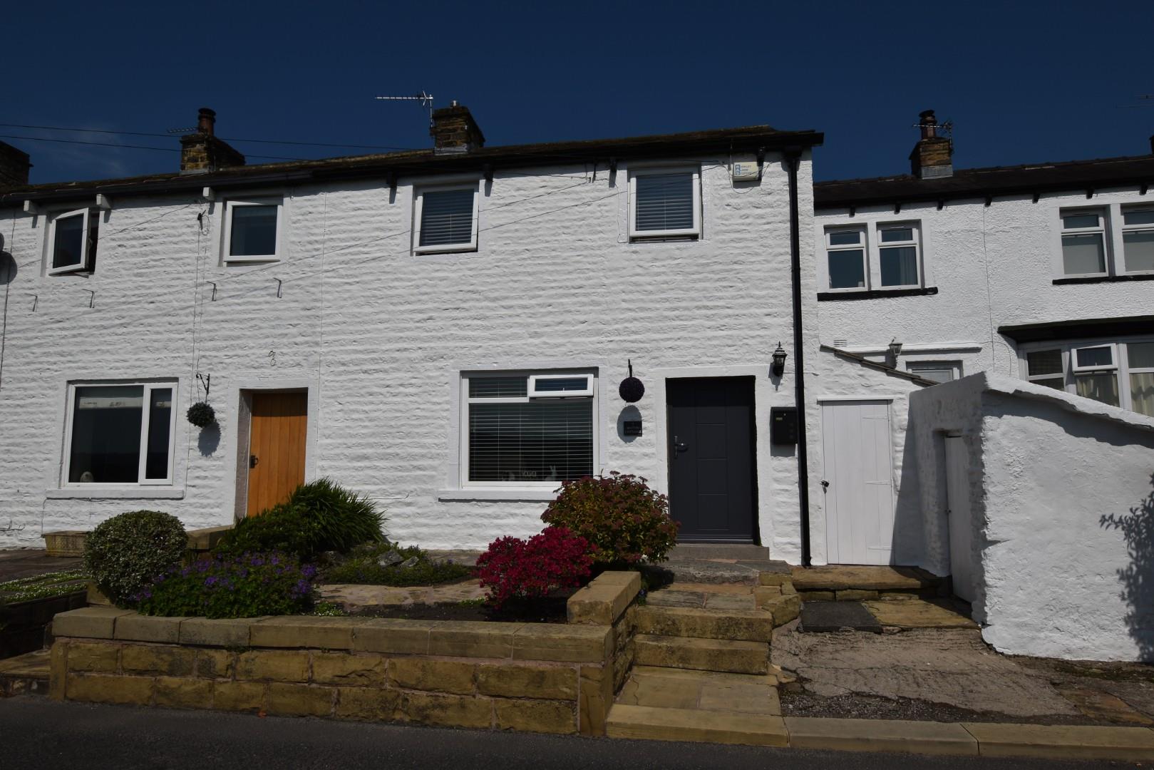 2 bedroom Cottage SSTC