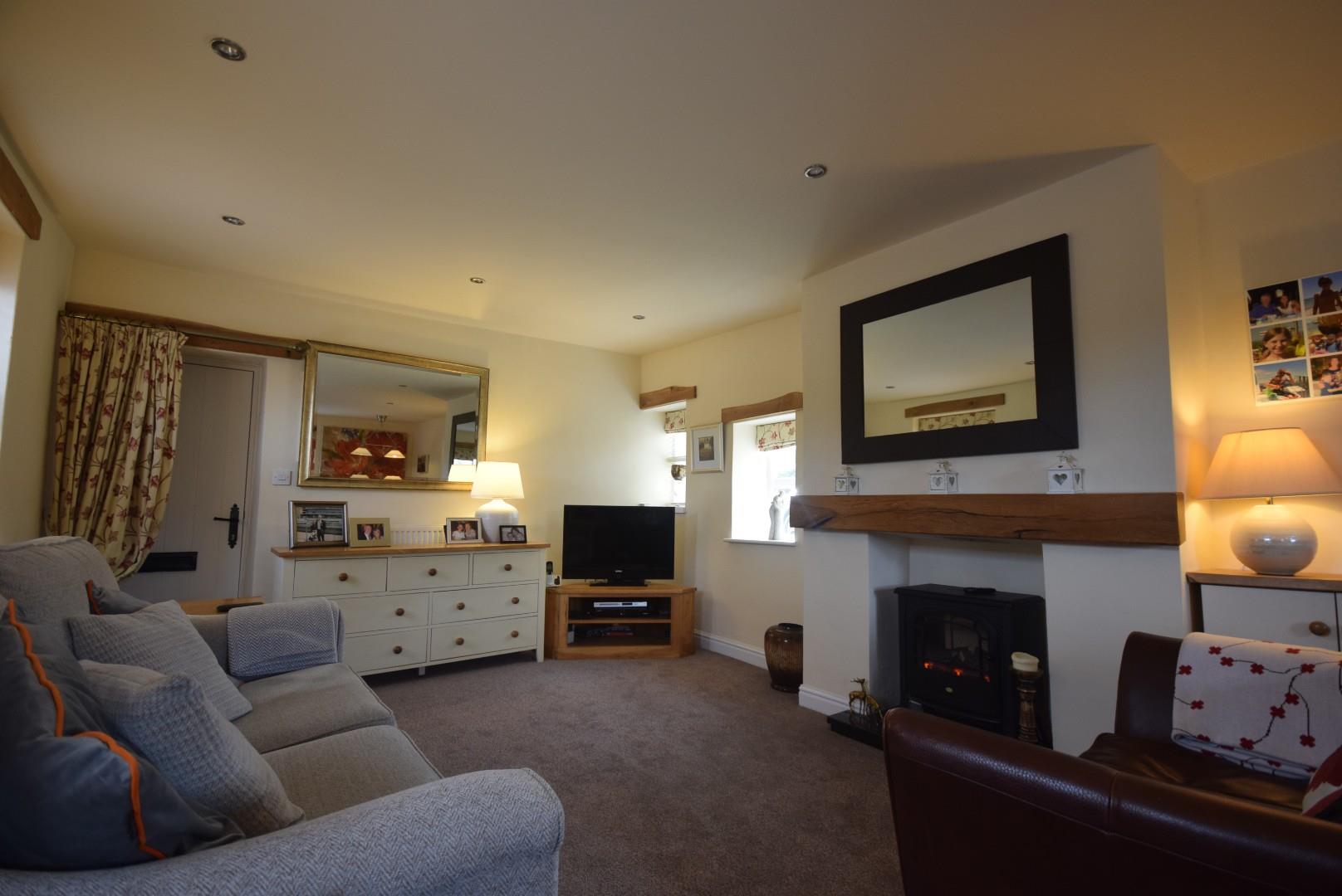2 bedroom Cottage SSTC