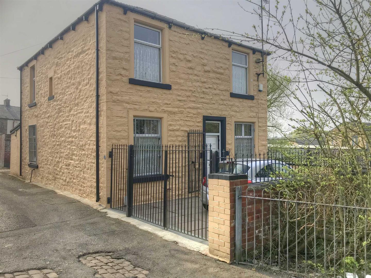 4 bedroom Detached SSTC