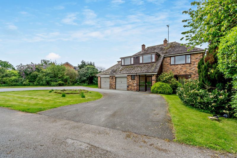 4 bedroom House (unspecified) SSTC