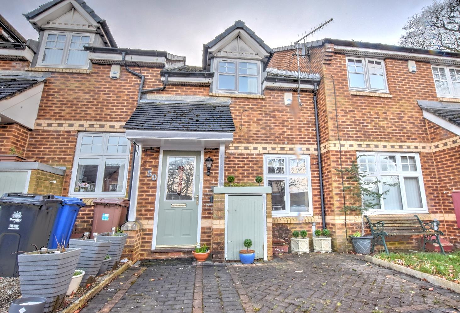 2 bedroom Terraced SSTC