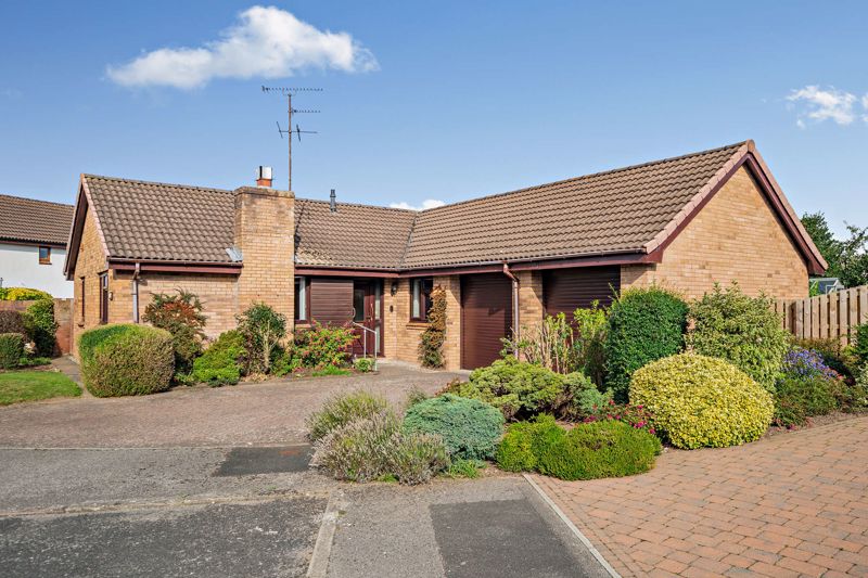 3 bedroom Bungalow SSTC