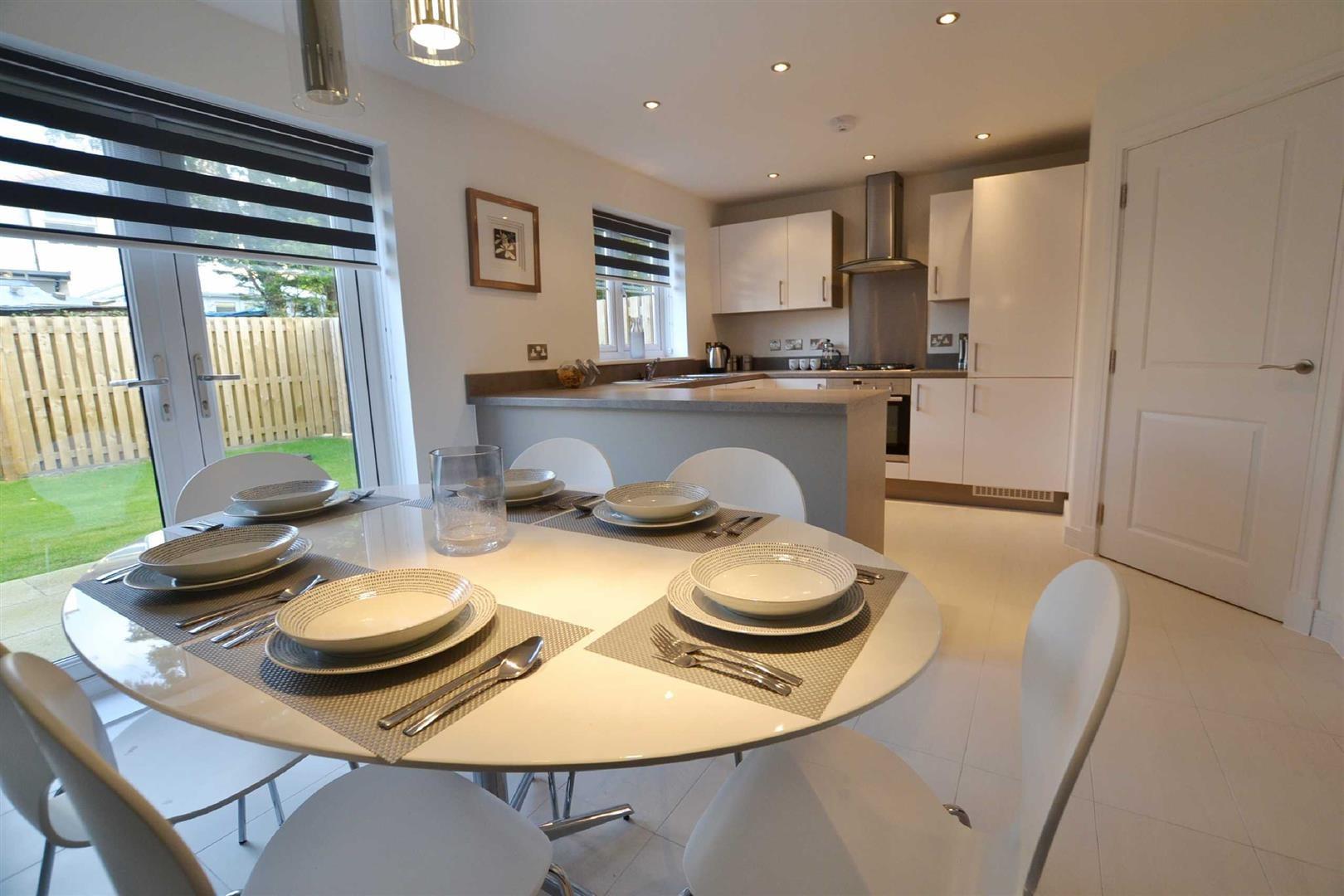 3 bedroom Semi-Detached SSTC