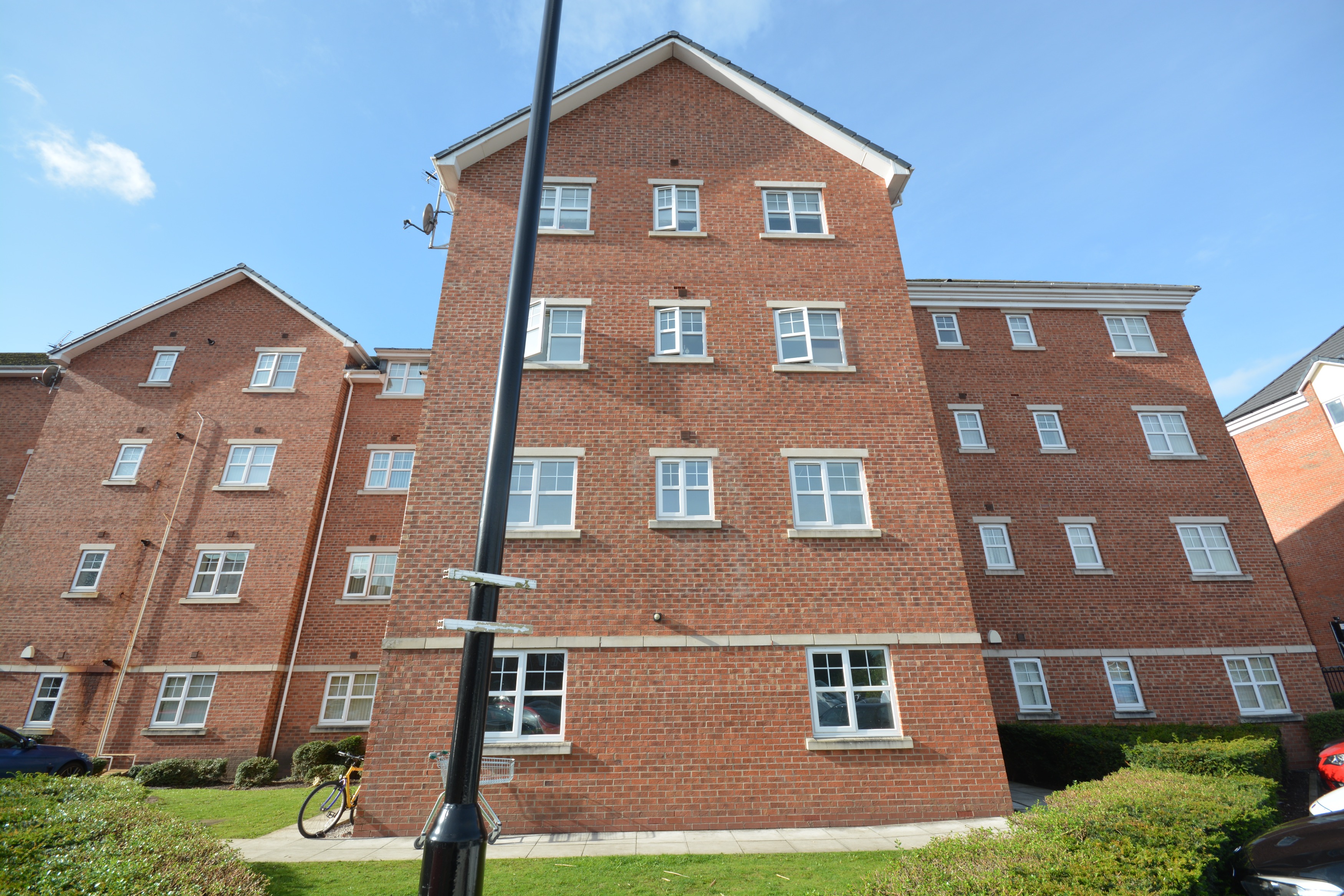 2 bedroom Apartment SSTC