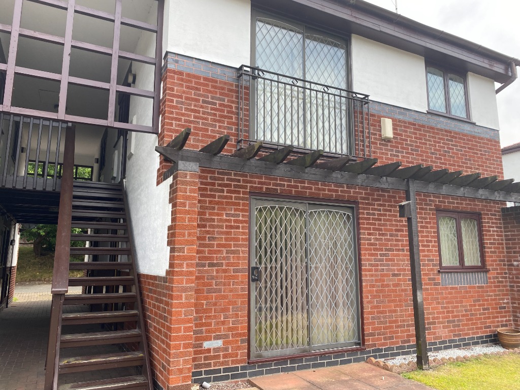 1 bedroom Apartment Let agreed