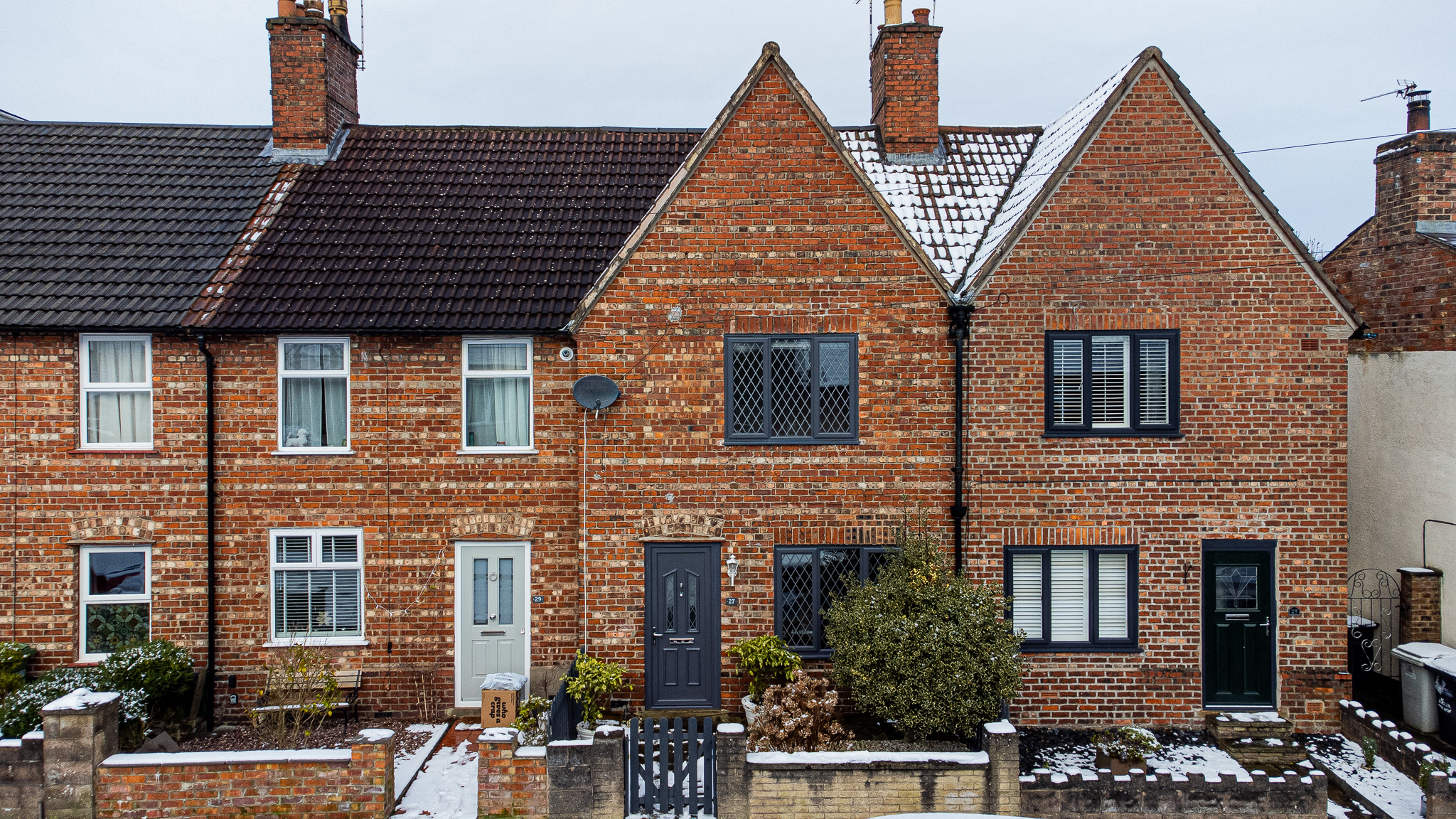 2 bedroom Terraced House To Let