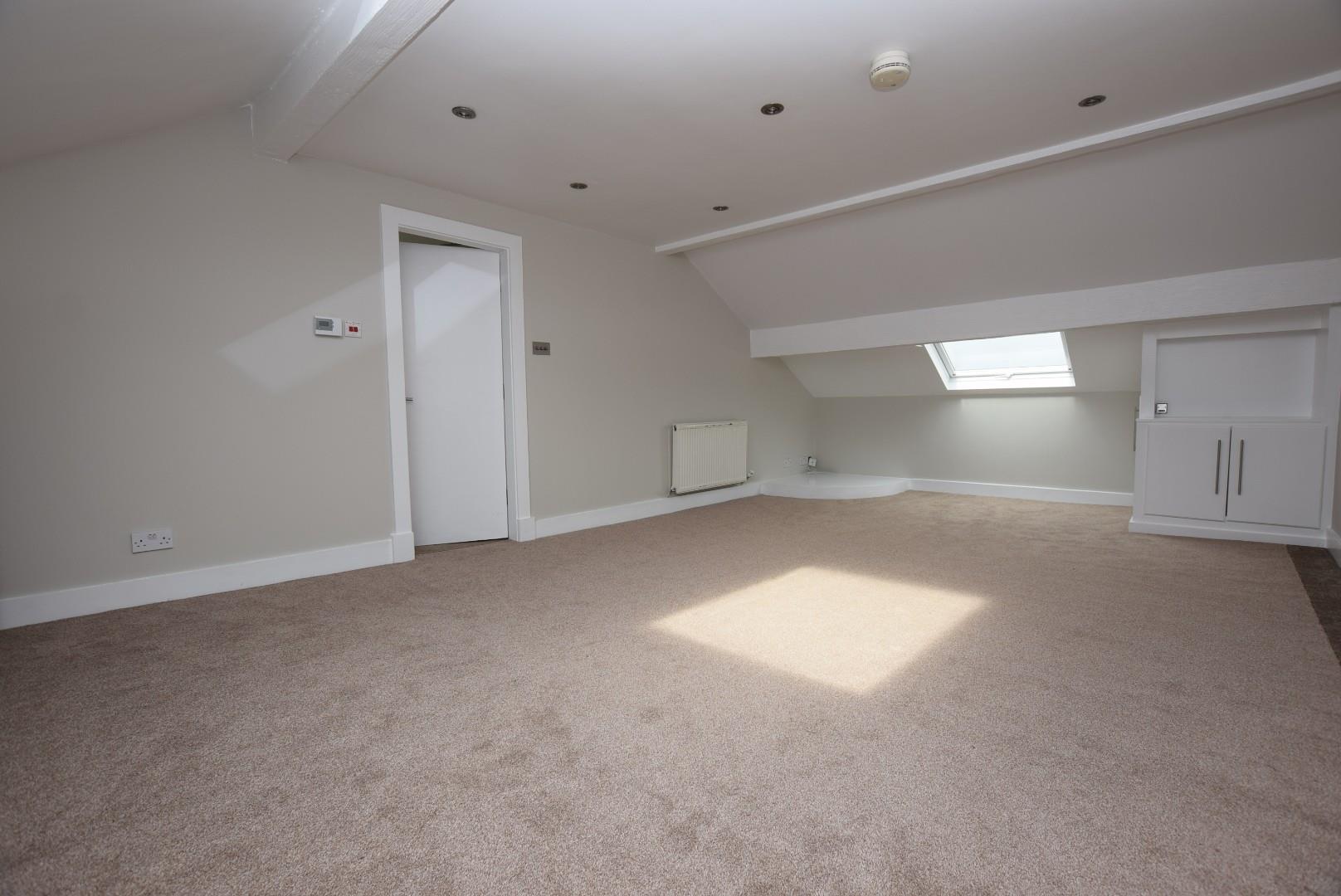 2 bedroom Apartment Let Agreed