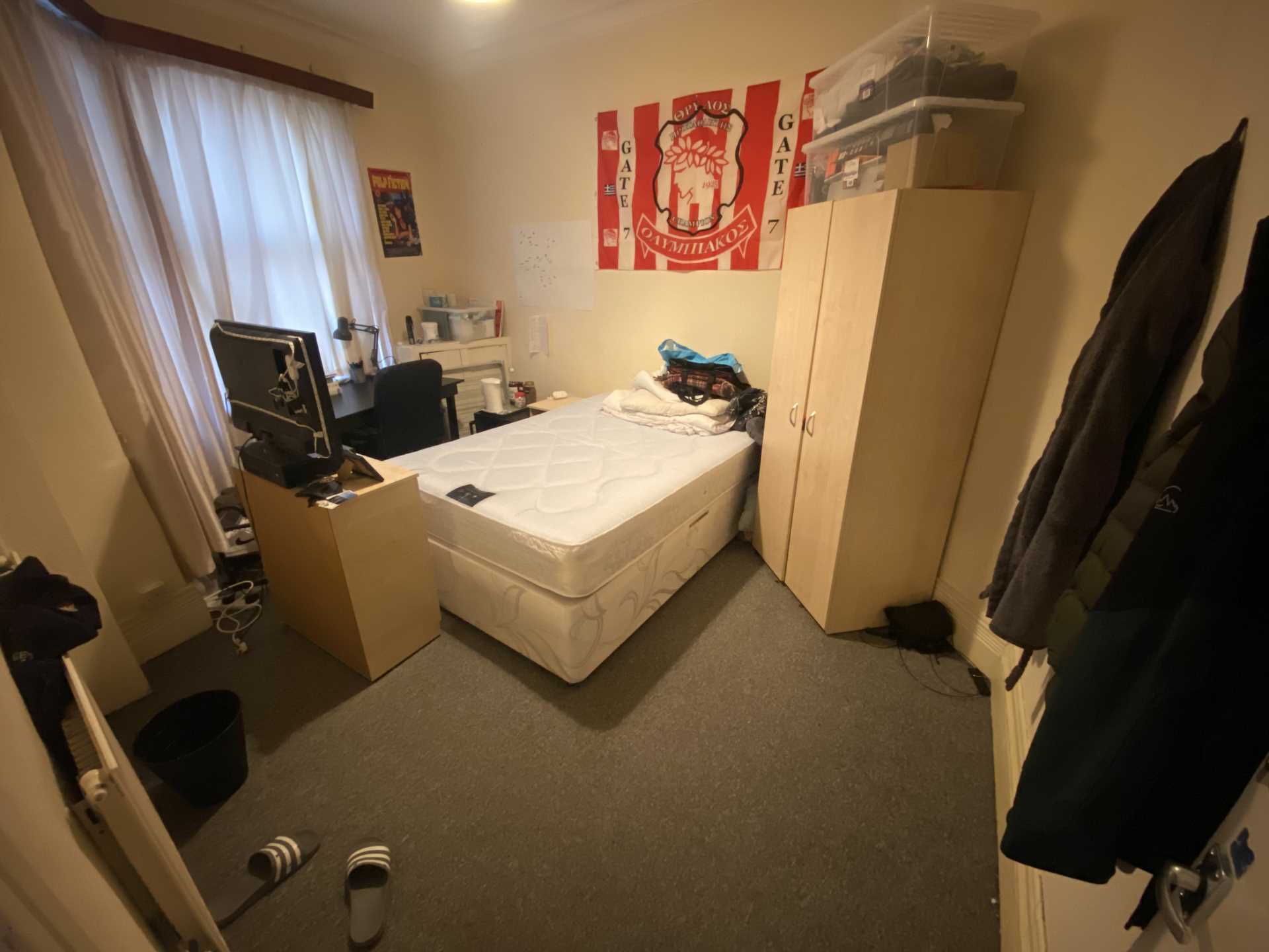 4 bedroom Terraced To Let