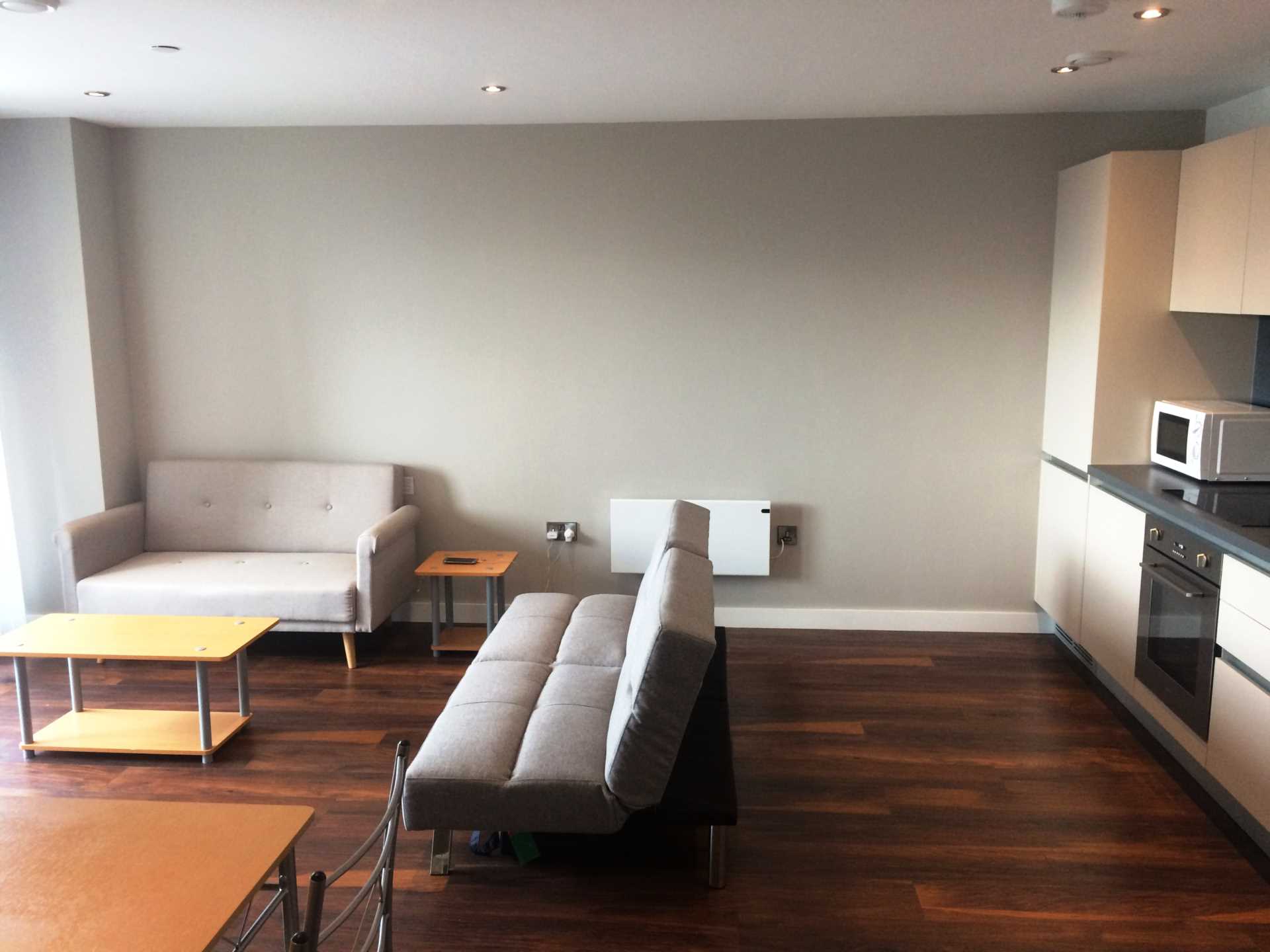 2 bedroom Apartment To Let