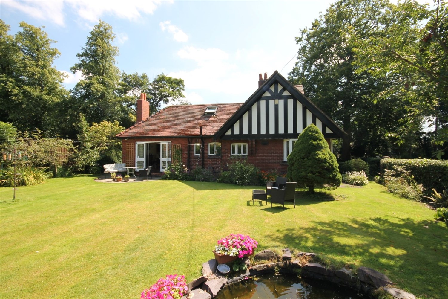 3 bedroom Detached house Sold