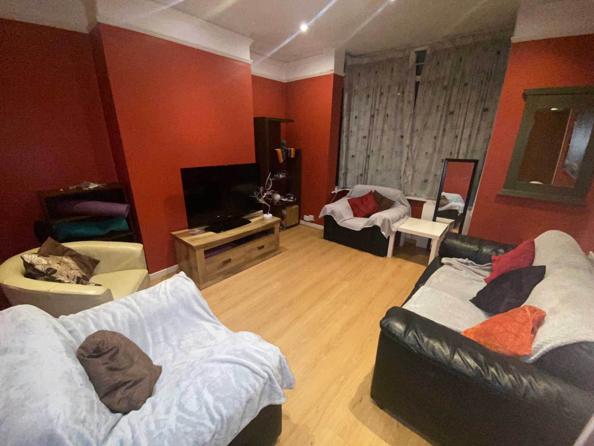 5 bedroom Terraced To Let