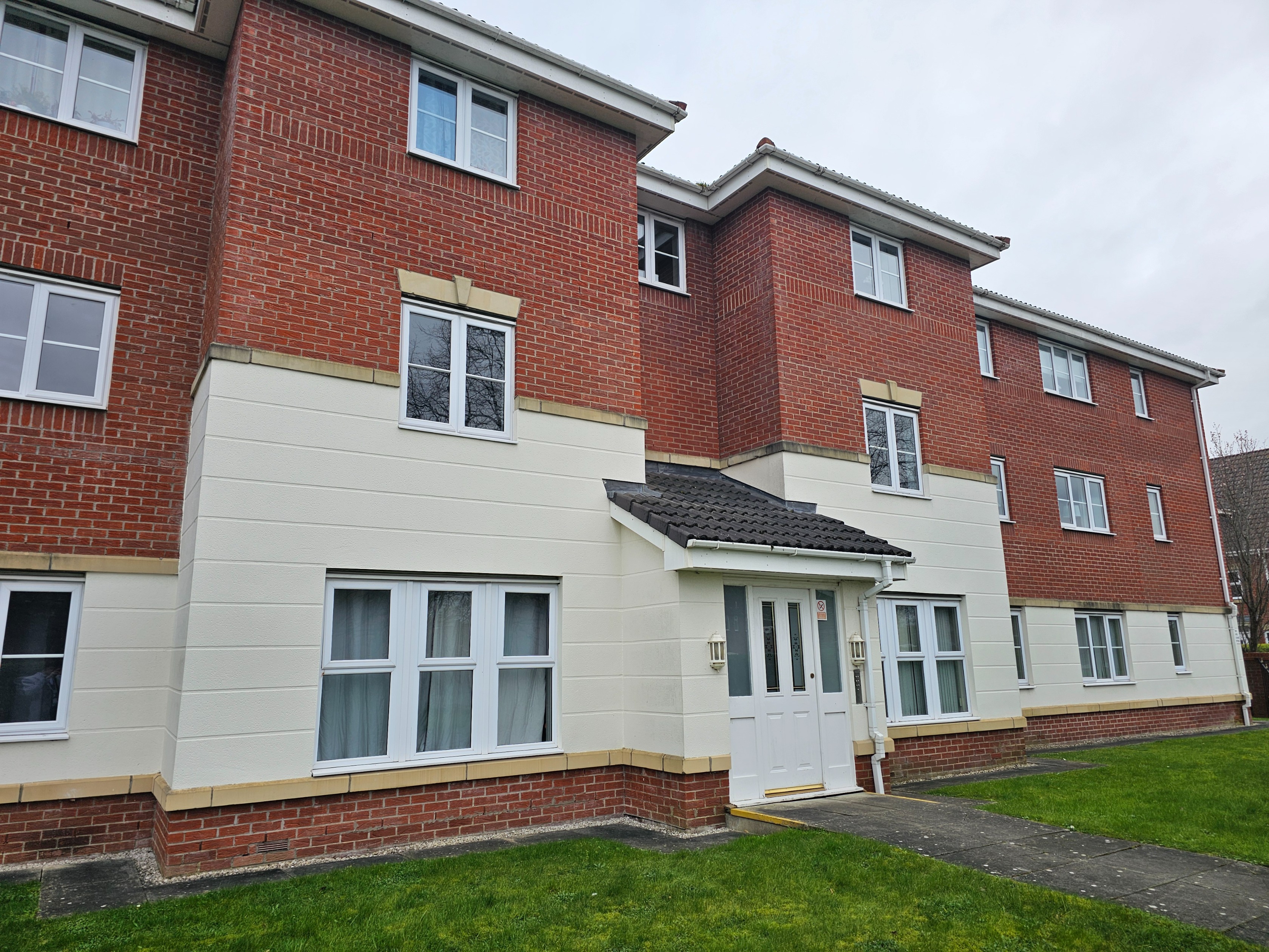 2 bedroom Apartment Let agreed