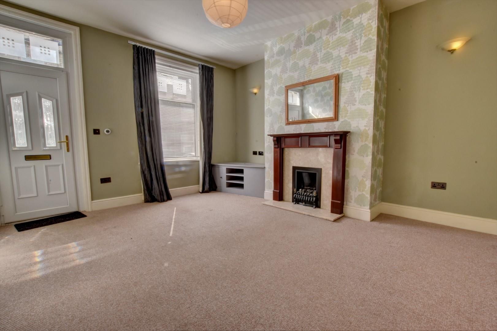 2 bedroom Terraced SSTC