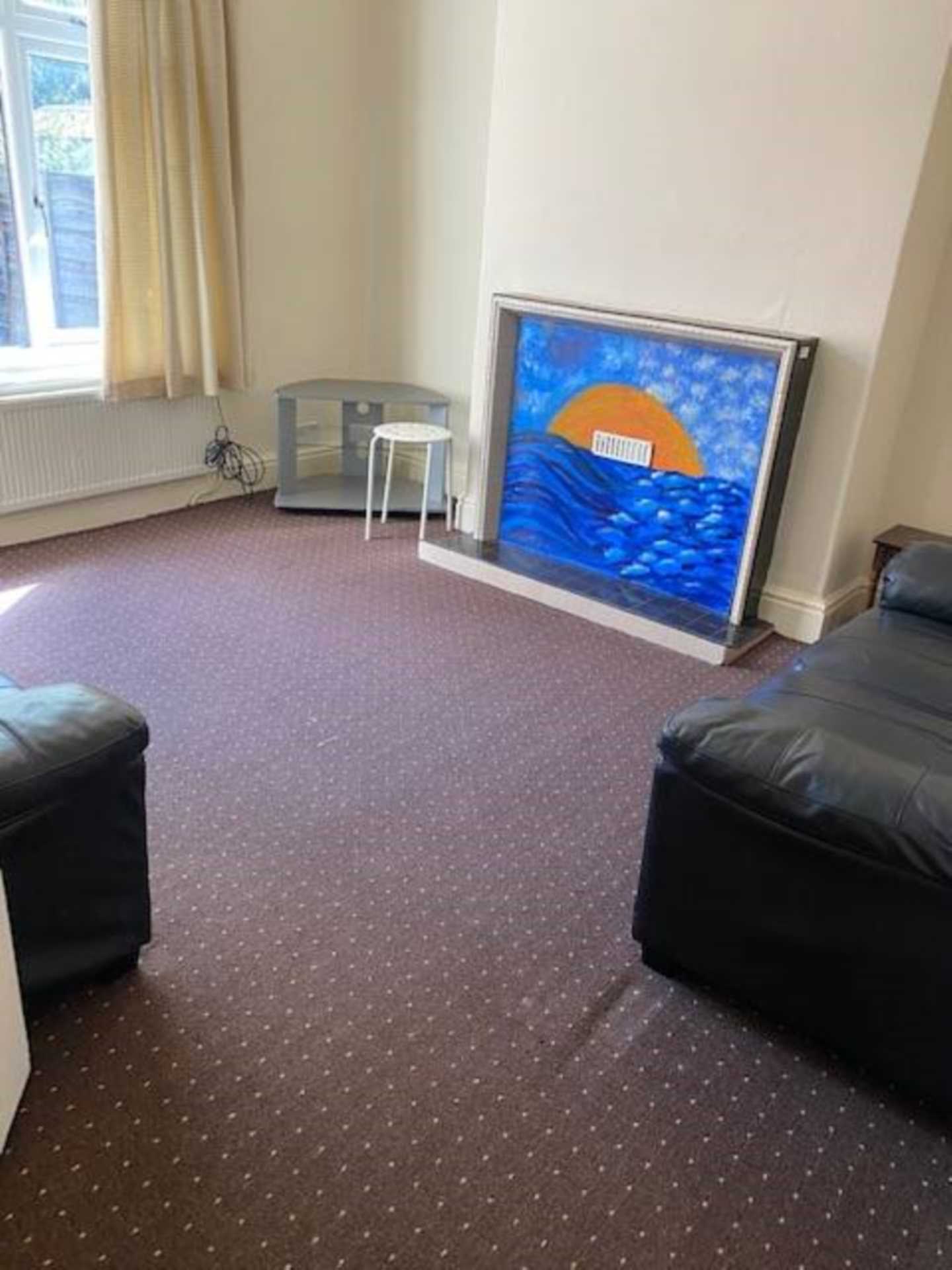 3 bedroom Semi-Detached To Let