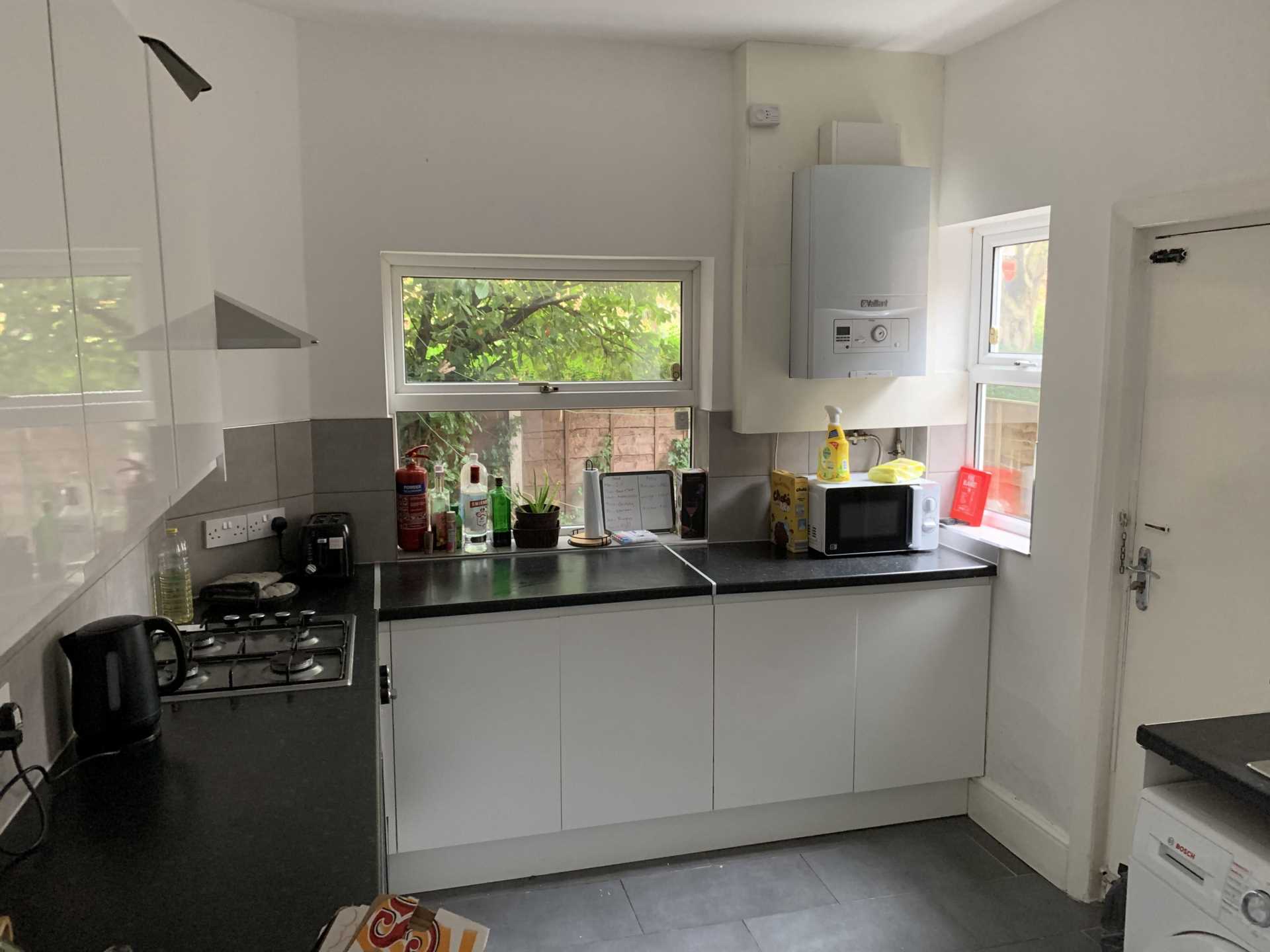 3 bedroom Terraced To Let