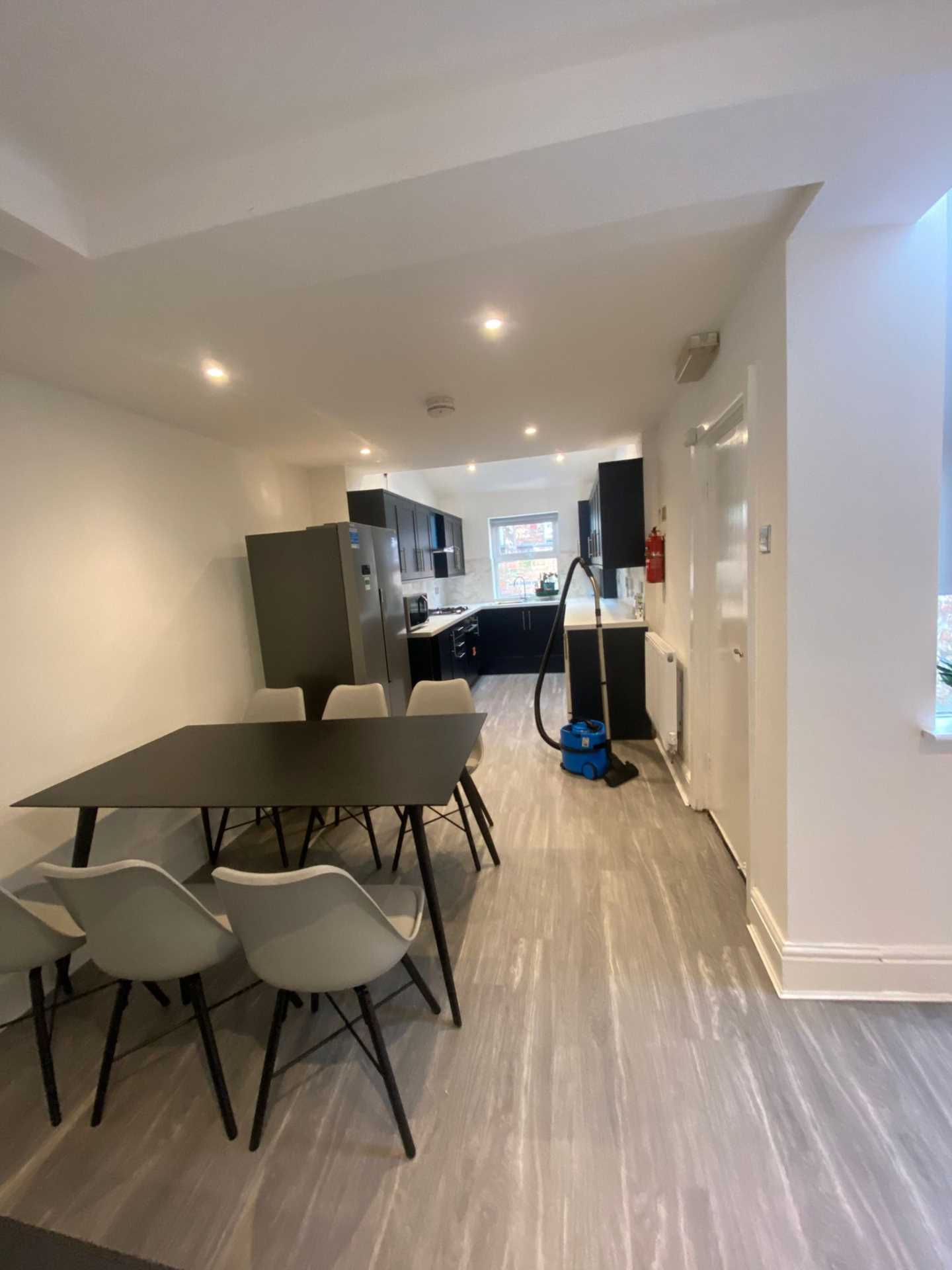 6 bedroom Terraced To Let