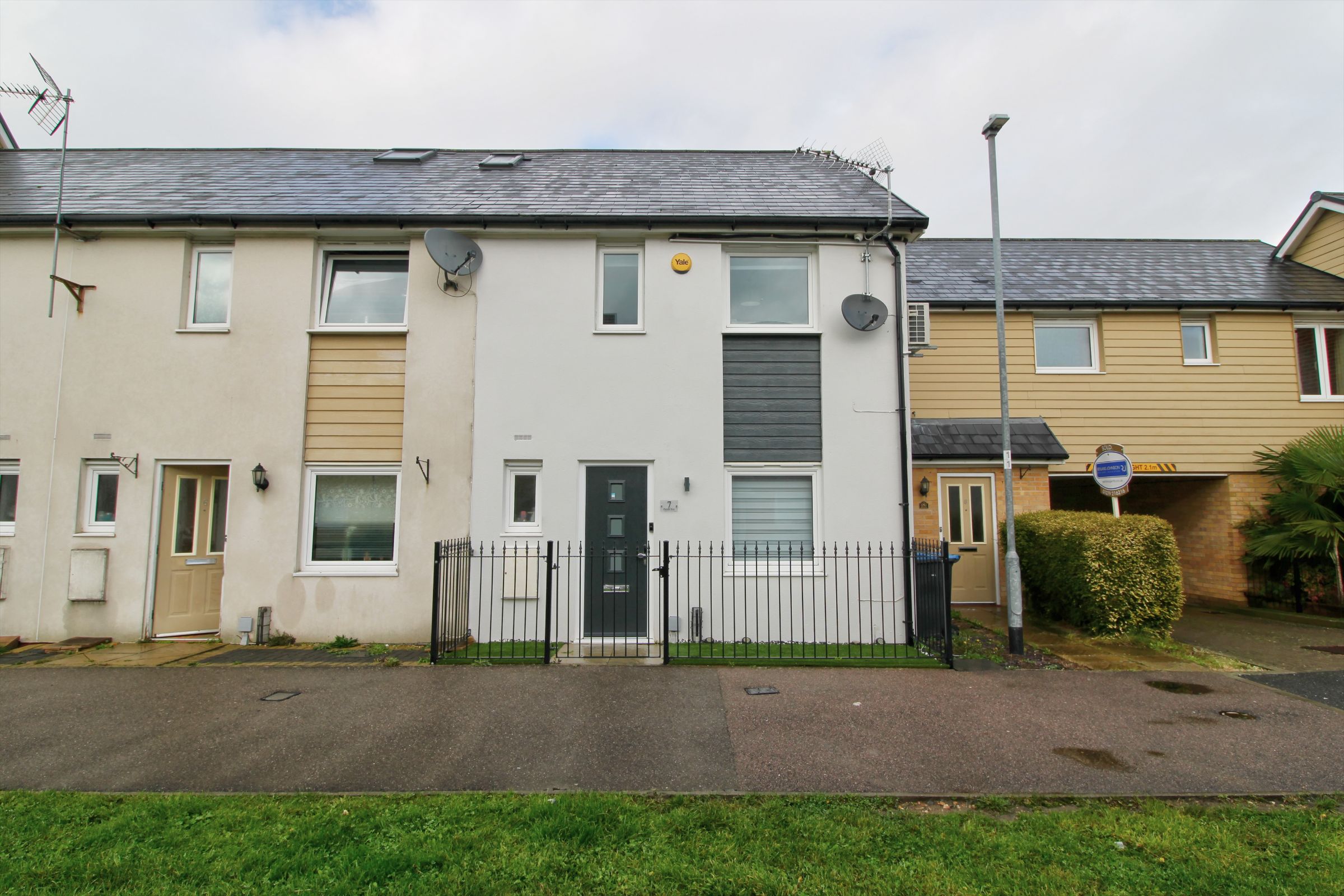 4 bedroom Terraced House Under Offer