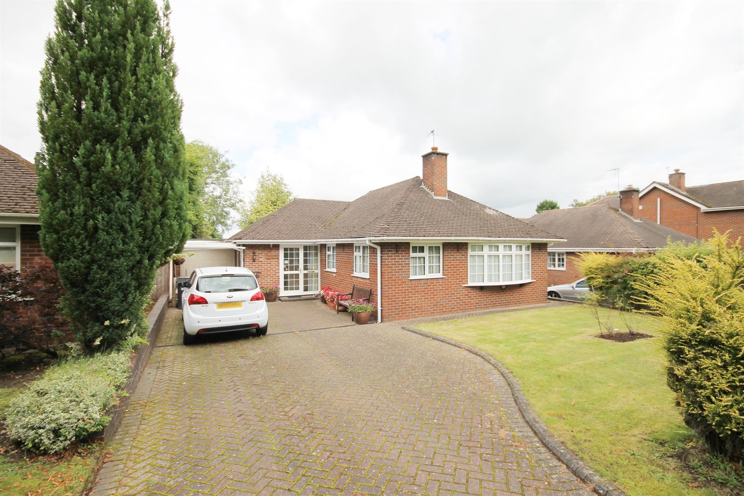2 bedroom Detached house SSTC