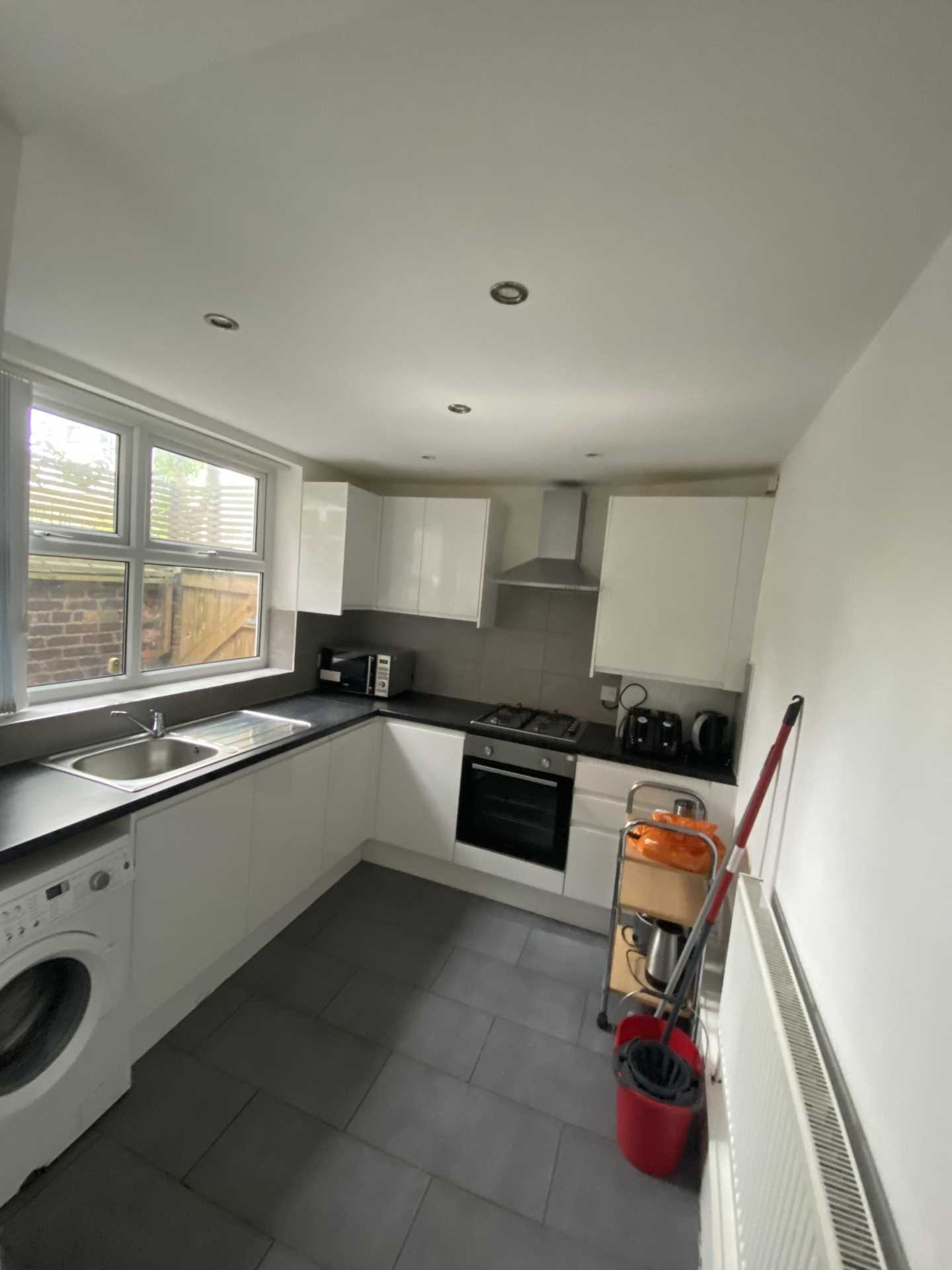 5 bedroom Terraced To Let