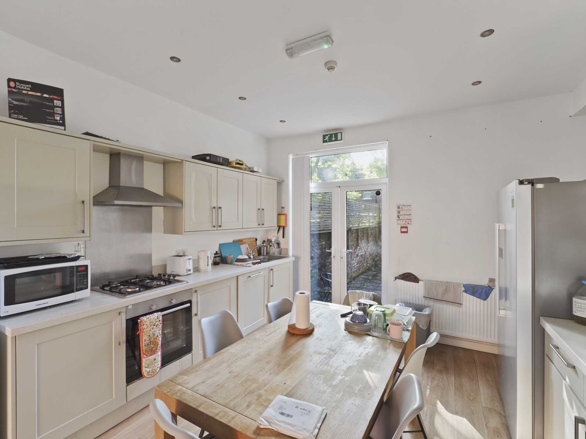 6 bedroom Terraced To Let