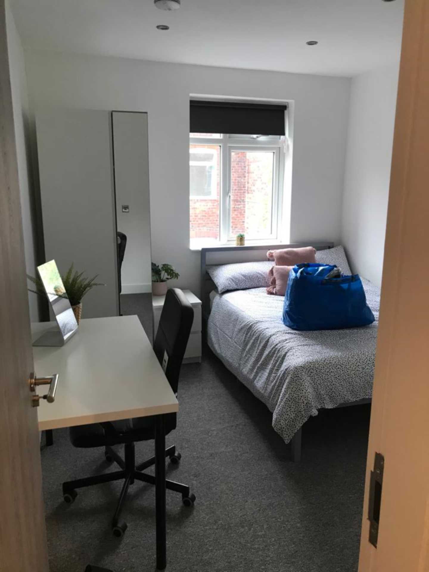 6 bedroom Terraced To Let