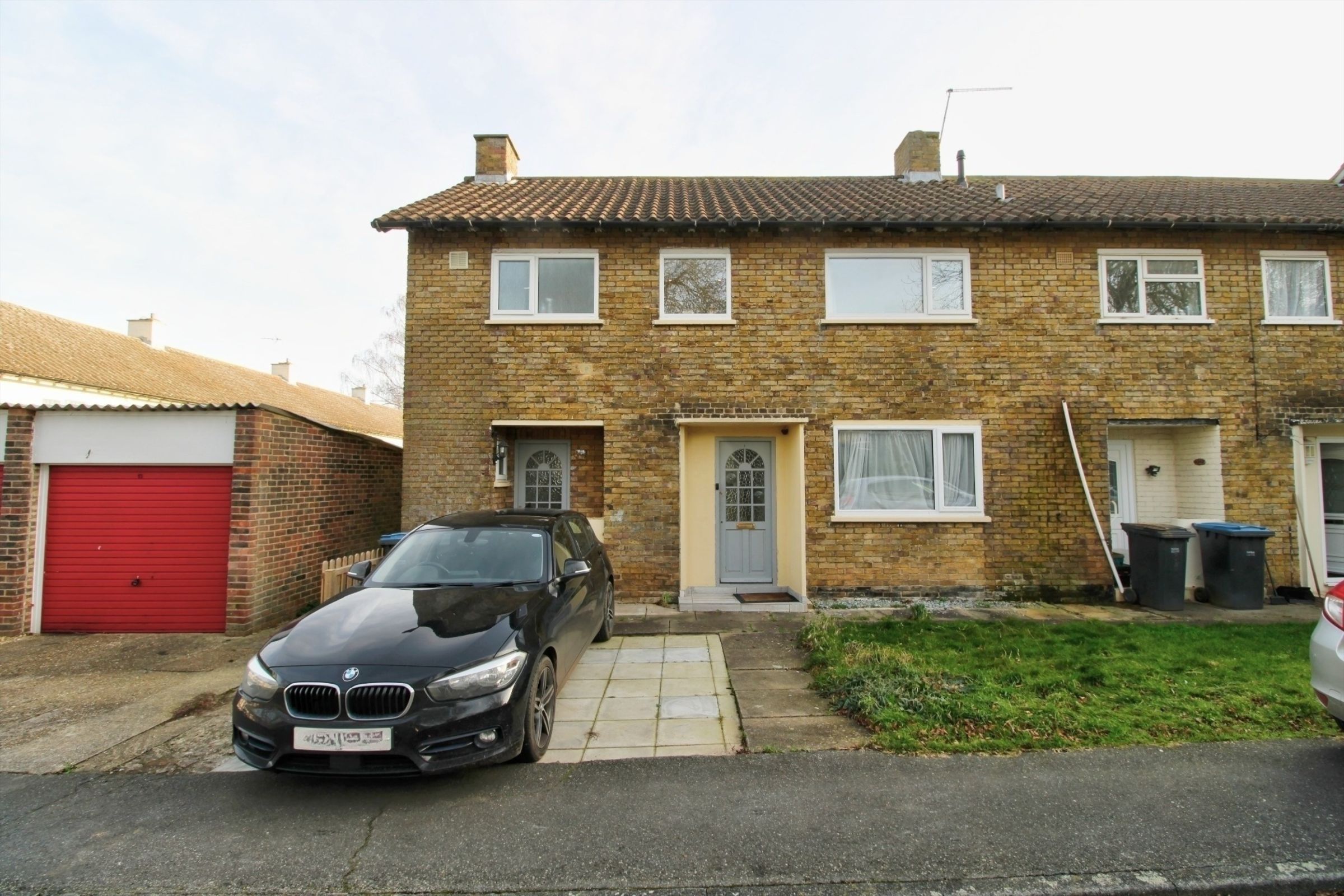 3 bedroom Terraced For Sale