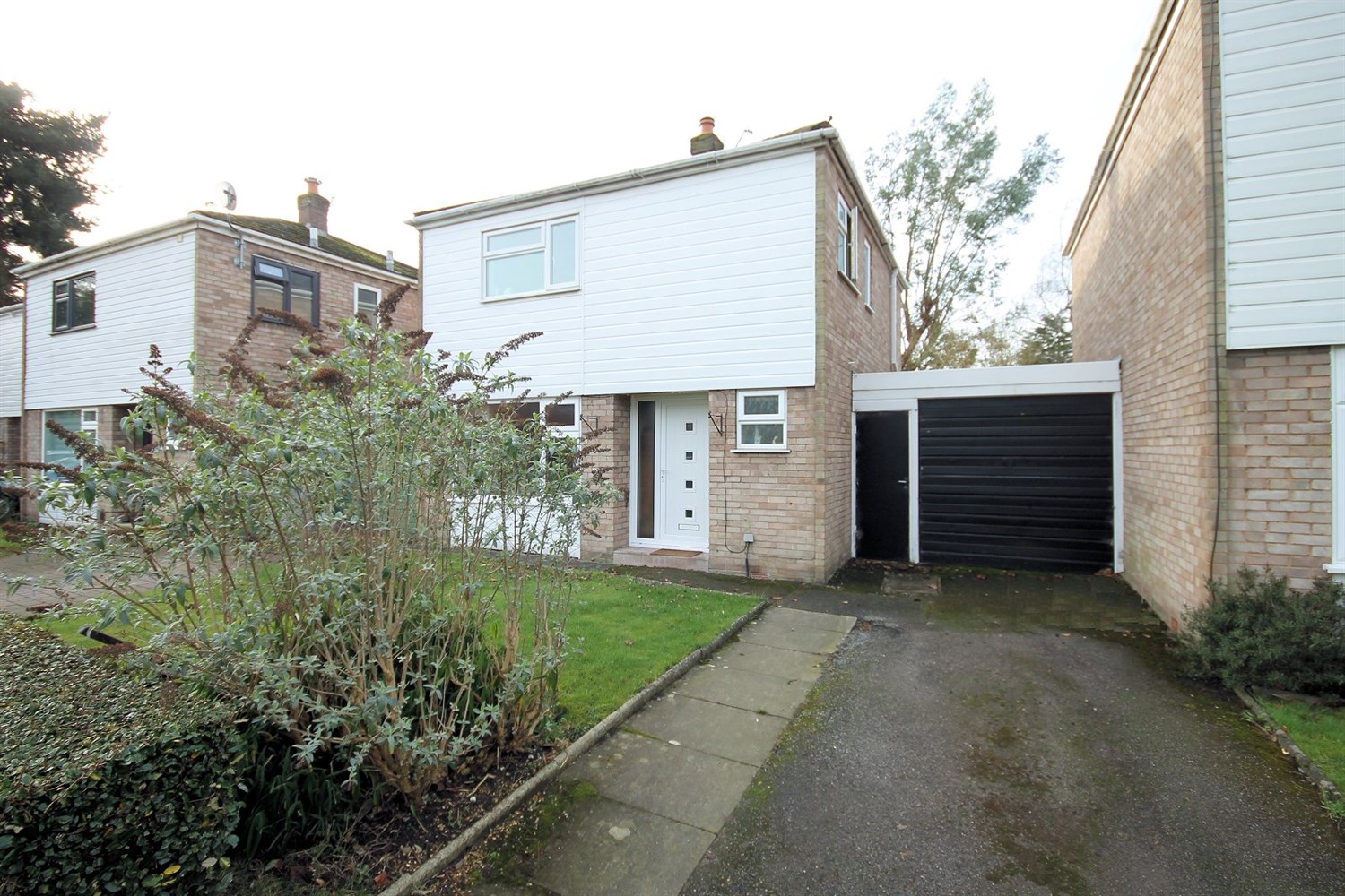 3 bedroom Detached House Sold