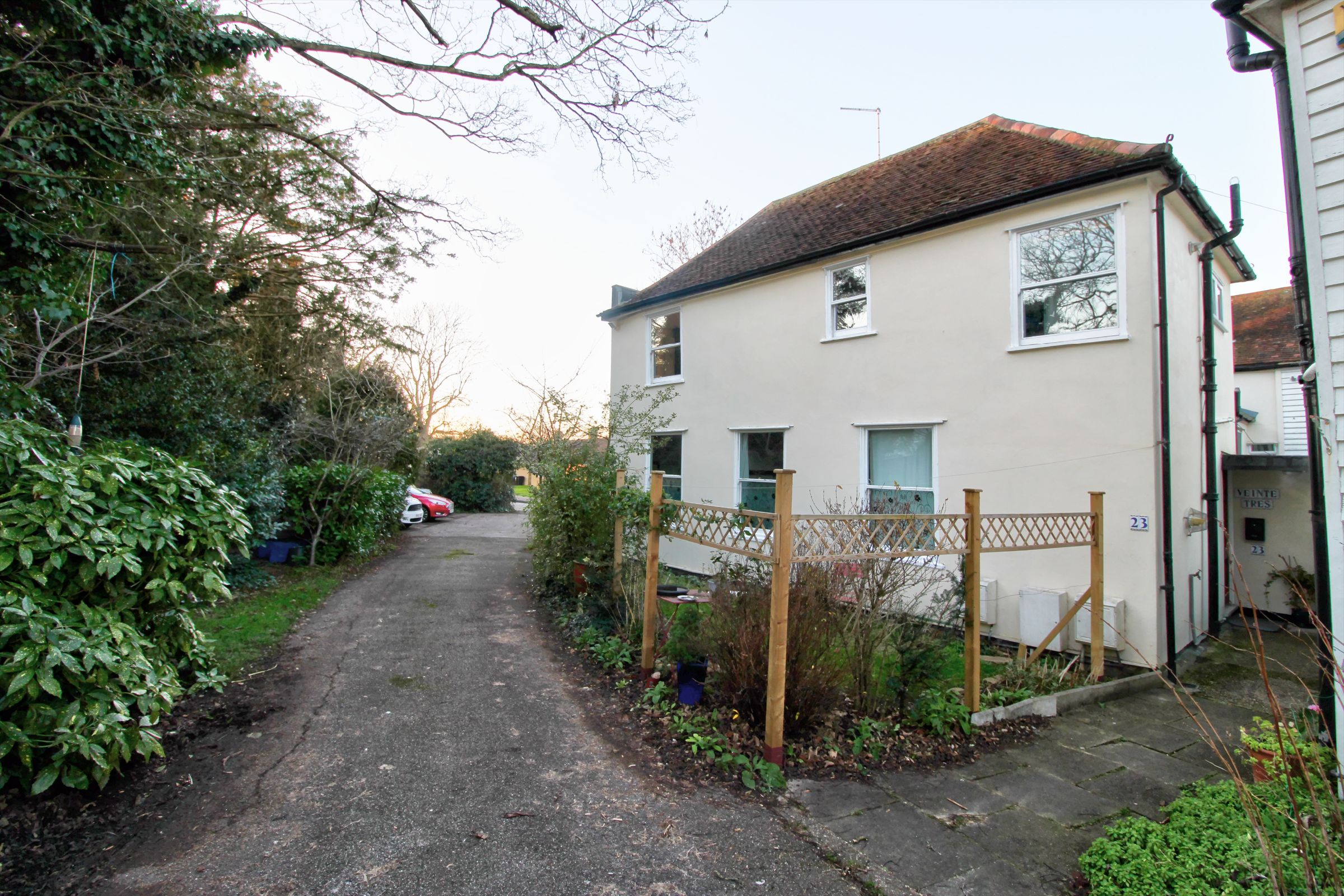 4 bedroom Semi-Detached For Sale