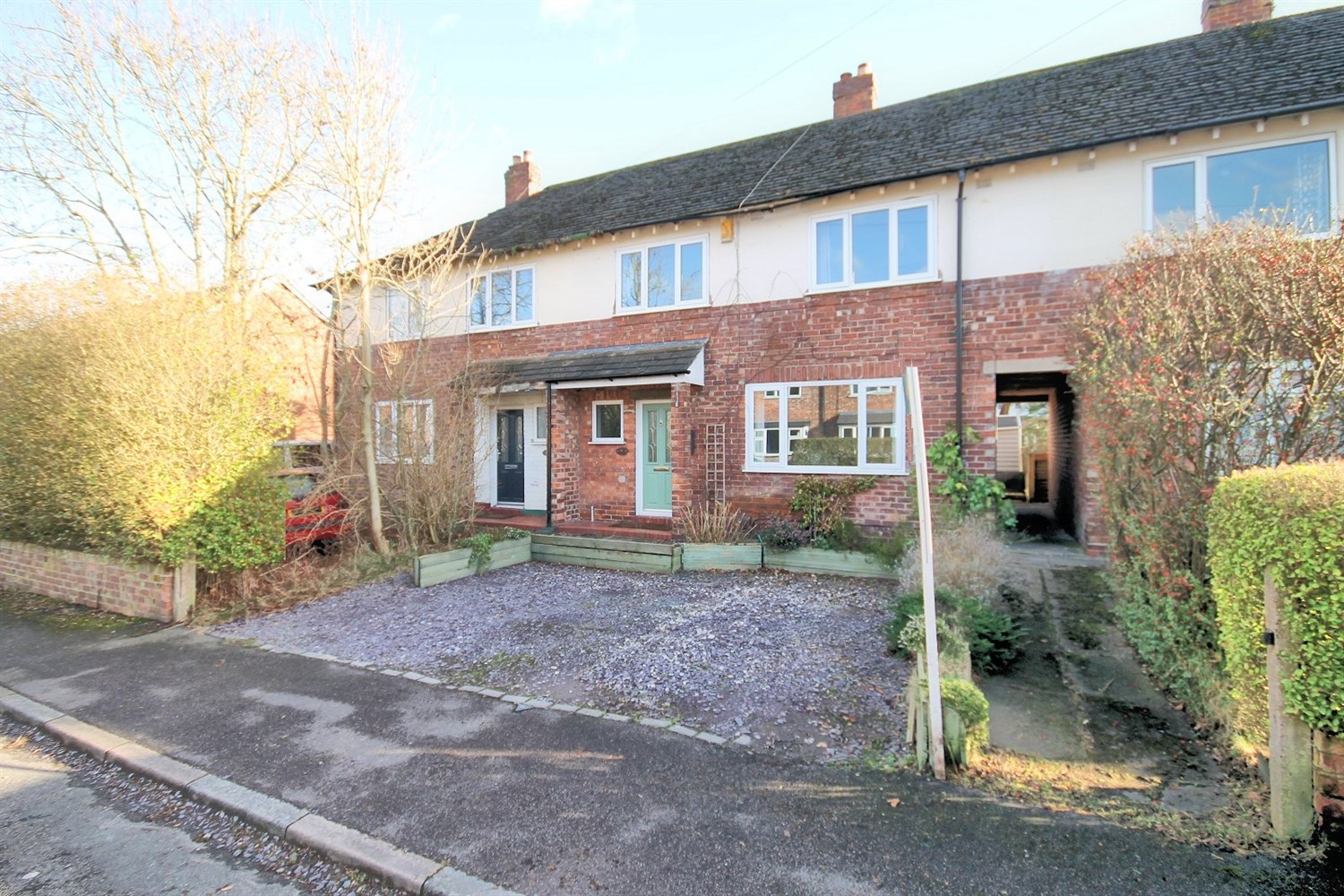 3 bedroom Terraced House SSTC