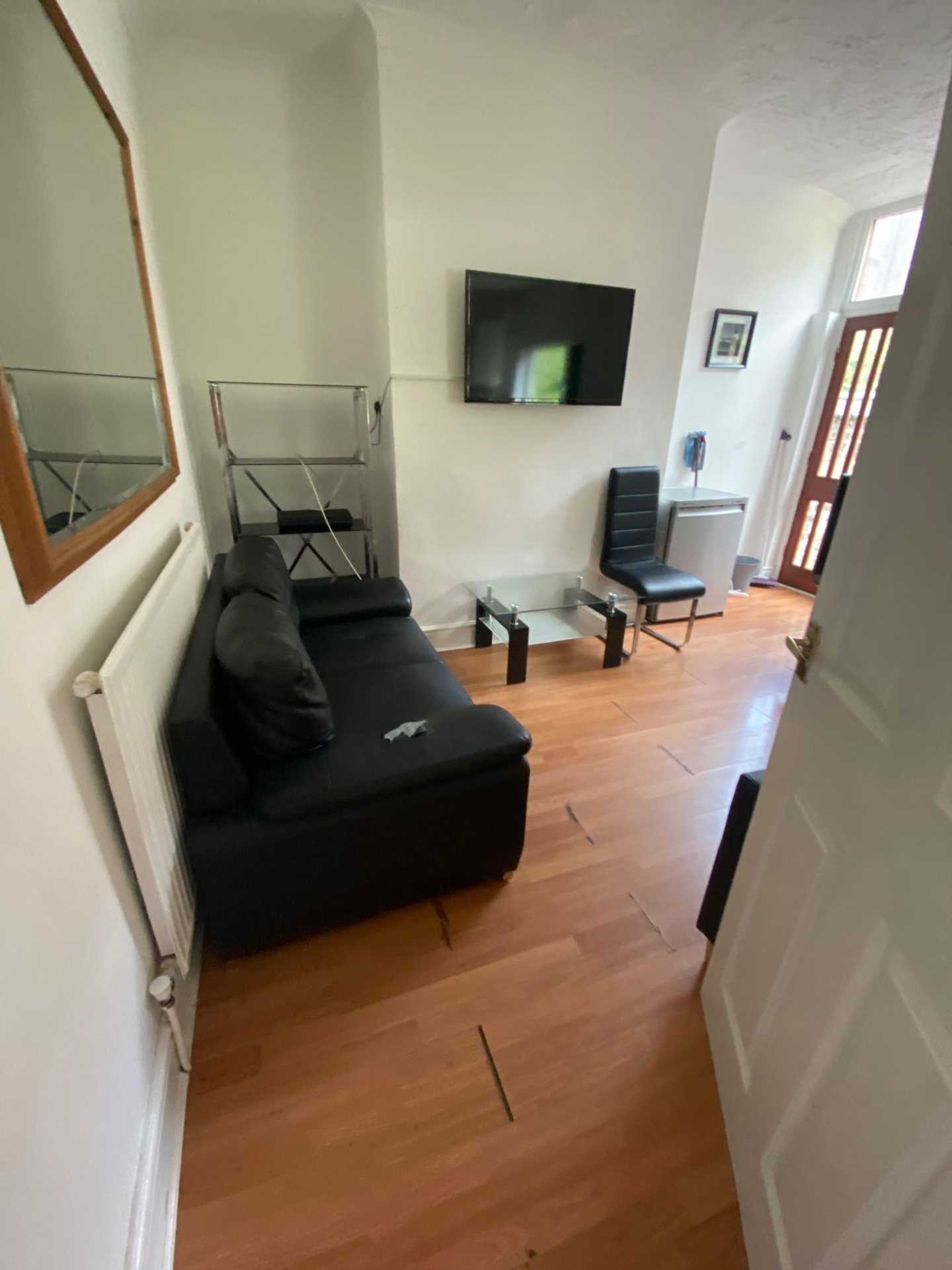3 bedroom Terraced Under Offer