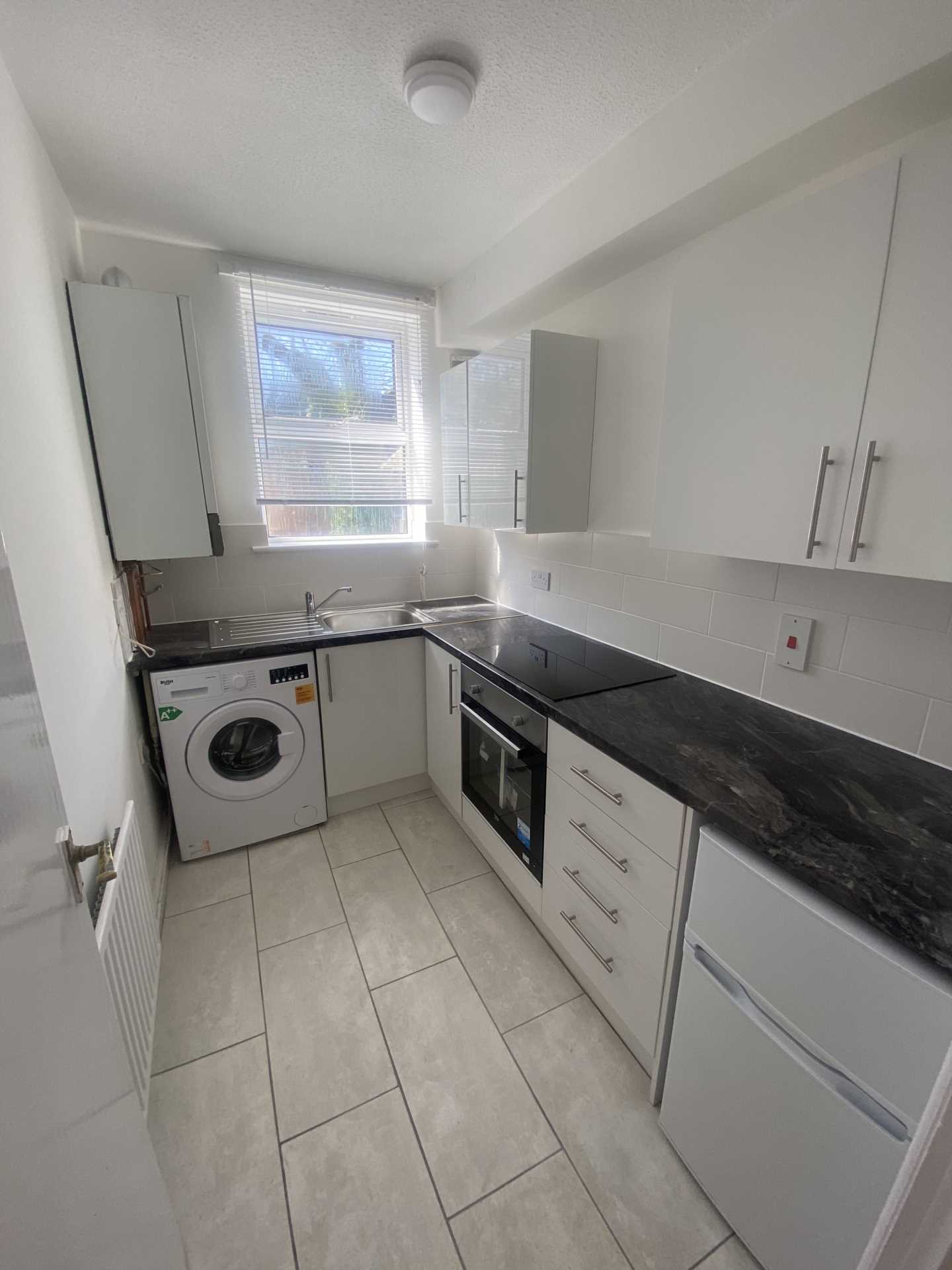 2 bedroom Apartment Let